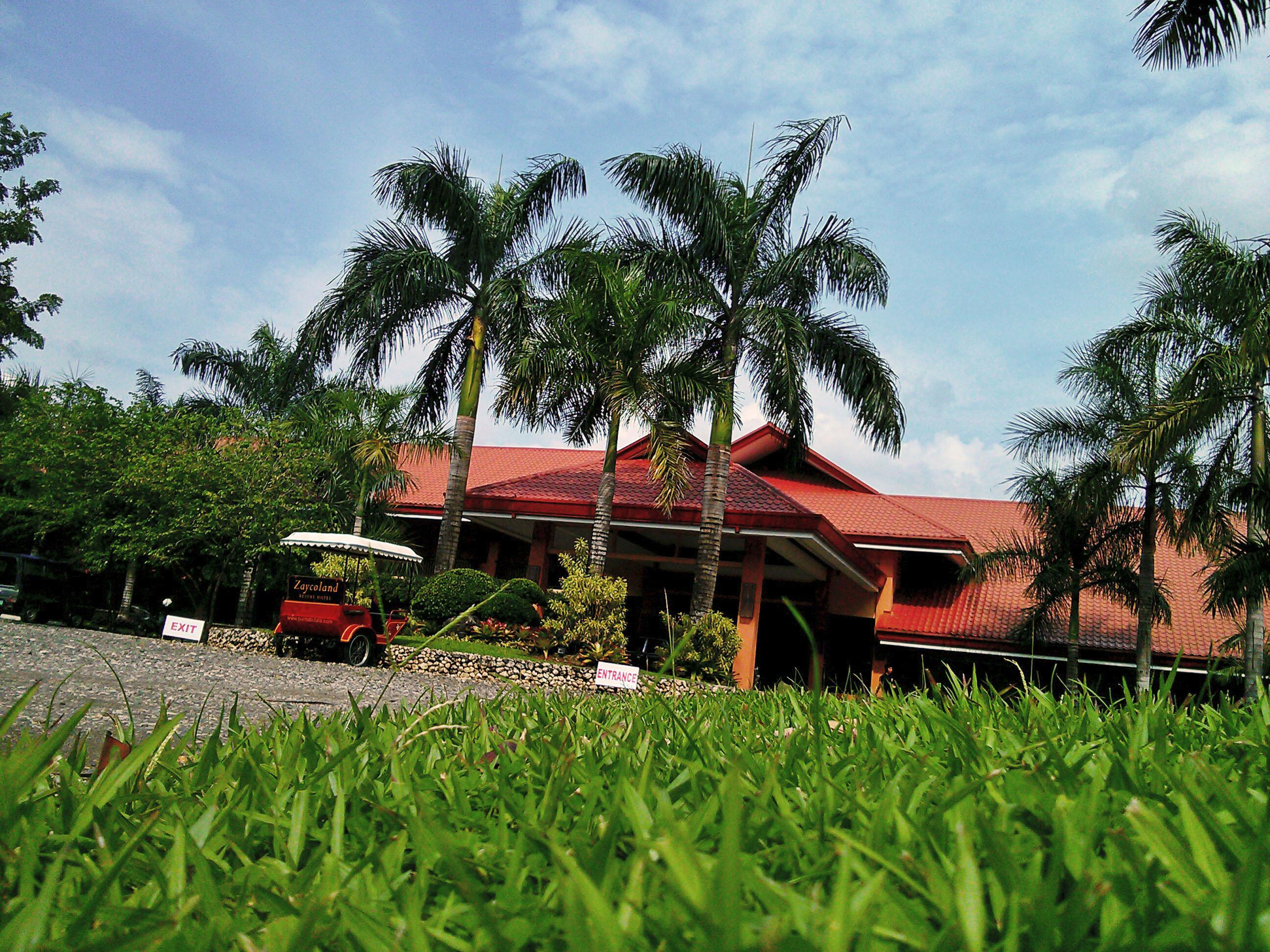 Zaycoland Resort and Hotel 3*
