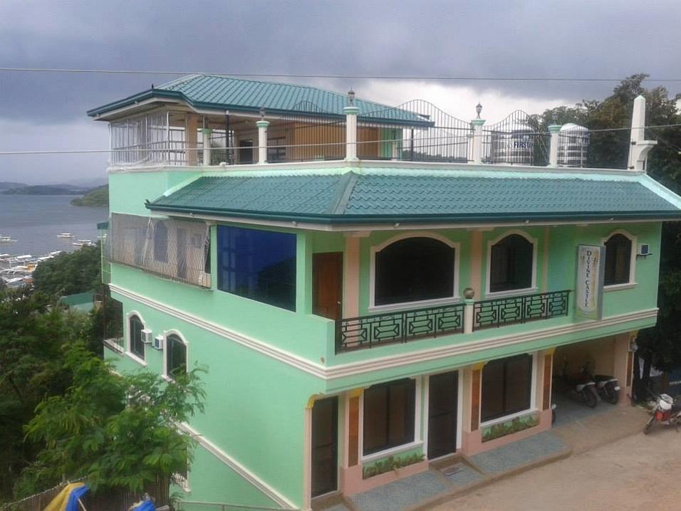 Divine Castle Travelers Inn 2*
