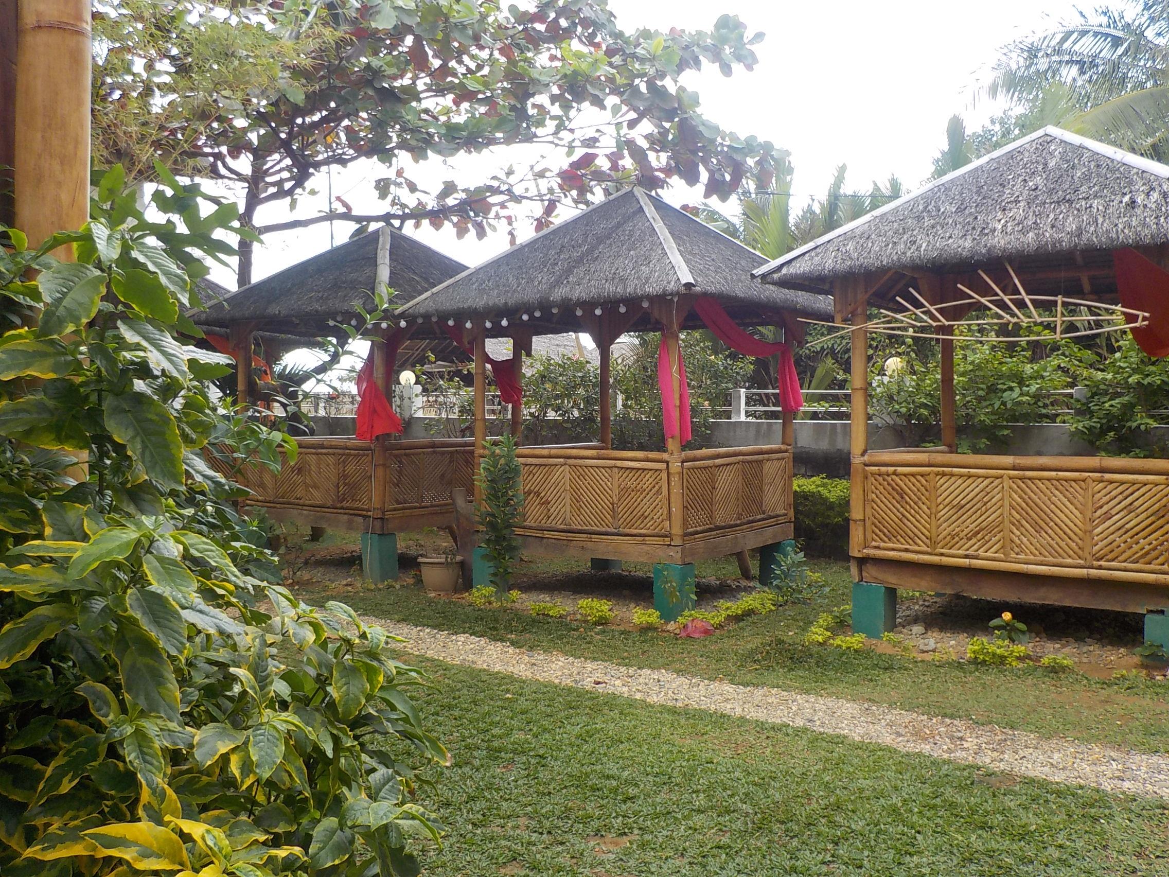HangOut Beach & Resort 2*