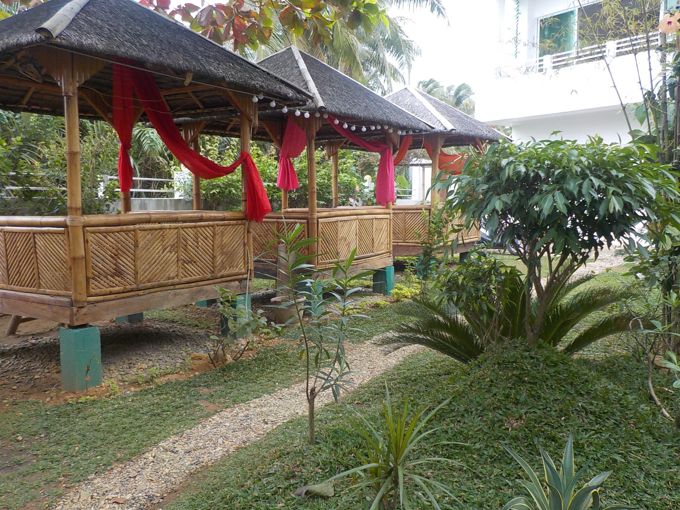 HangOut Beach & Resort 2*