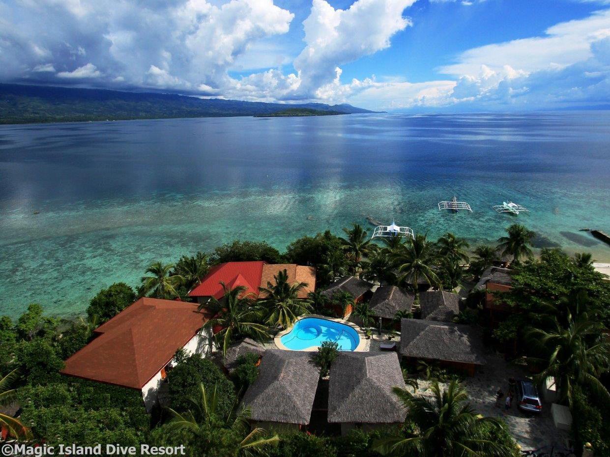 Magic Island Dive Resort 3*