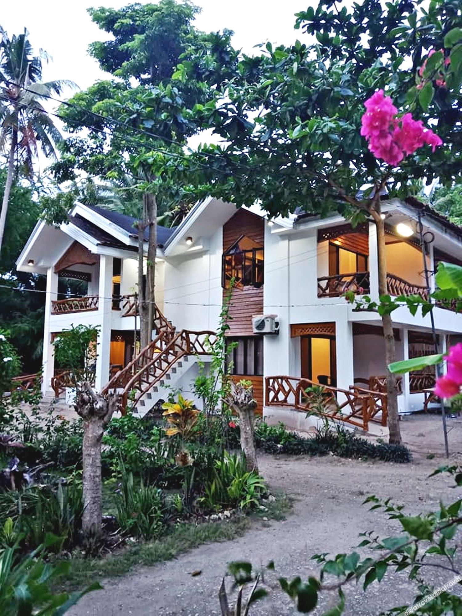 Bruce Beach Resort 3*