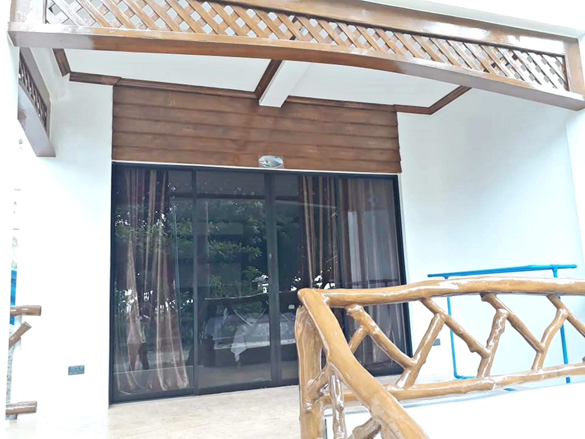 Bruce Beach Resort 3*