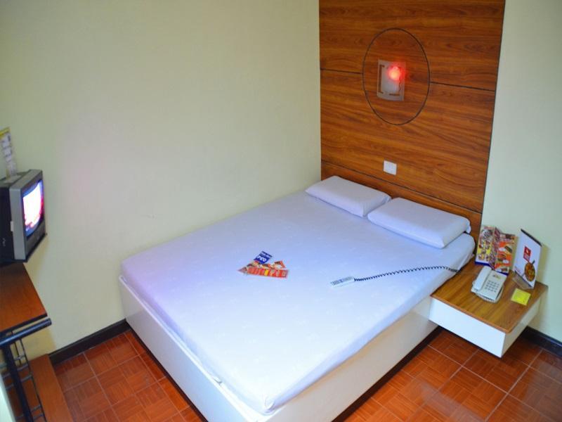 Hotel Sogo Alabang Jr. 2*