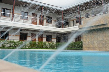 The Tavern Hotel 3*