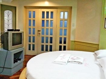 Orchids Drive Inn Hotel and Restaurant 3*