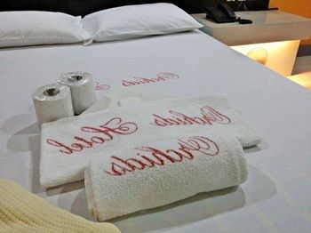 Orchids Drive Inn Hotel and Restaurant 3*