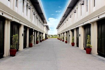 Executive Lofts by Mystique Lane 3*