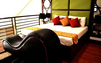 Executive Lofts by Mystique Lane 3*