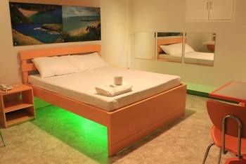 Dianne Gardens Hotel 2*