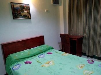 AOSMEC Square Hotel 2*
