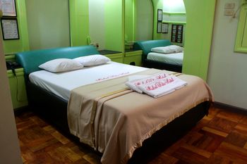 Mahal Kita Drive Inn 3*