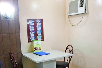 Mahal Kita Drive Inn 3*