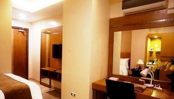 Ironwood Hotel 3*