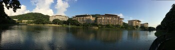 Beach Condos Pico de Loro Hamilo Coast 3*