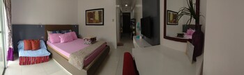 Beach Condos Pico de Loro Hamilo Coast 3*
