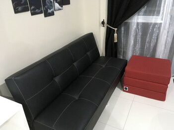 Beach Condos Pico de Loro Hamilo Coast 3*