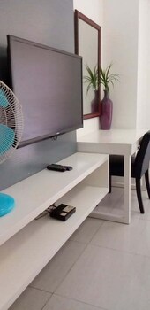 Beach Condos Pico de Loro Hamilo Coast 3*