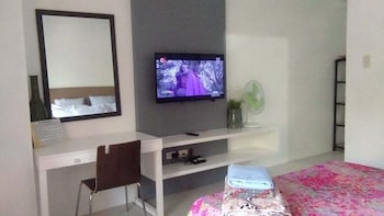 Beach Condos Pico de Loro Hamilo Coast 3*