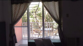 Beach Condos Pico de Loro Hamilo Coast 3*
