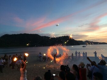 Beach Condos Pico de Loro Hamilo Coast 3*