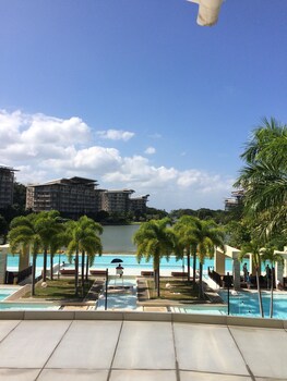 Beach Condos Pico de Loro Hamilo Coast 3*