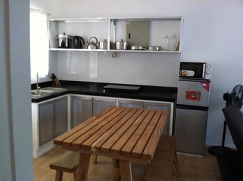 Beach Condos Pico de Loro Hamilo Coast 3*