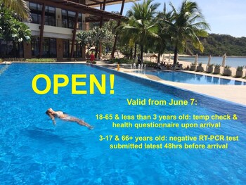 Beach Condos Pico de Loro Hamilo Coast 3*