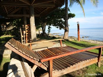 Lazi Beach Club 3*