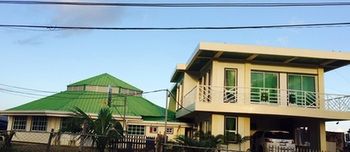 S-E Hotel and Residence 3*