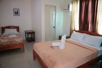 S-E Hotel and Residence 3*