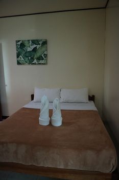 S-E Hotel and Residence 3*
