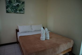 S-E Hotel and Residence 3*