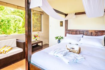 Edgewater Dive & Spa Resort 4*