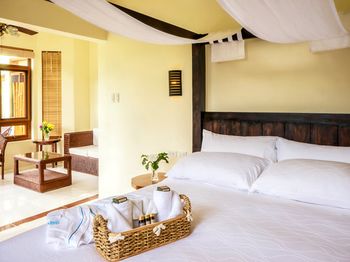 Edgewater Dive & Spa Resort 4*