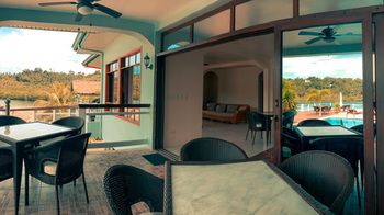 Edgewater Dive & Spa Resort 4*