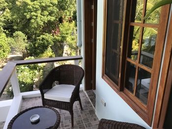 Edgewater Dive & Spa Resort 4*