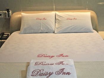 Daisy Drive Inn 2*