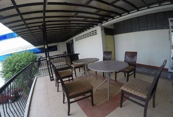 The Alpa Hotel and Restaurant 3*