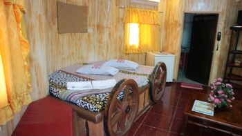 Nipa Hut Resort 3*