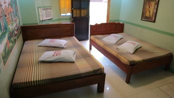 Nipa Hut Resort 3*