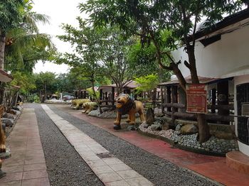 Nipa Hut Resort 3*