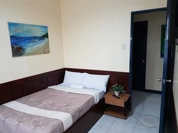 City Corner Hotel 3*