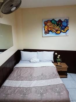 City Corner Hotel 3*