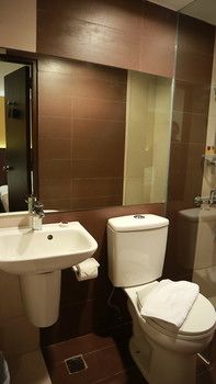 Tacloban Plaza Hotel 3*