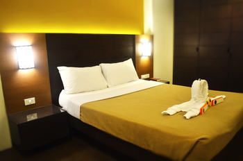 Tacloban Plaza Hotel 3*
