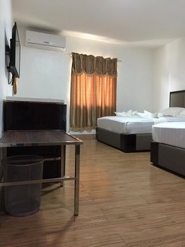 Meaco Hotel Royal - Tayuman 3*