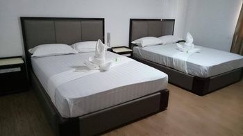 Meaco Hotel Royal - Tayuman 3*