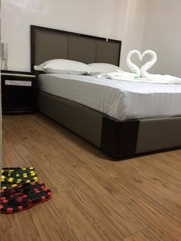 Meaco Hotel Royal - Tayuman 3*