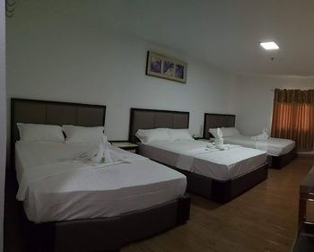 Meaco Hotel Royal - Tayuman 3*